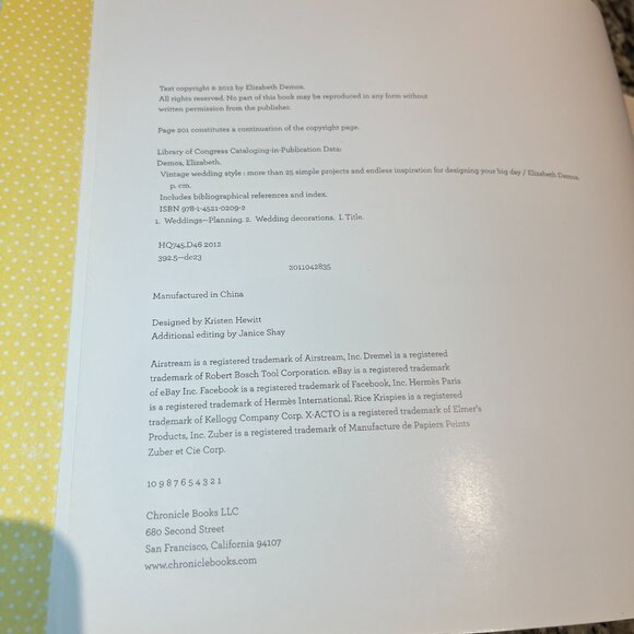 BOOK Vintage Wedding Style 25 Simple Projects and Inspiration Beautiful - Picture 13 of 14